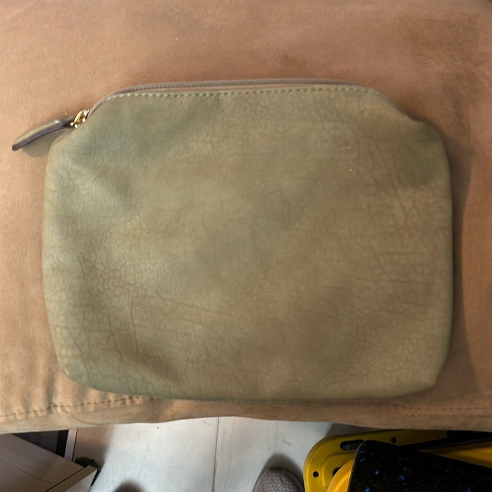 NWOT.   Faux leather anthropology make up case.